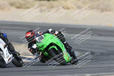 media/Dec-07-2025-CVMA (Sun) [[3e7d2de5dc]]/Race 9-Formula UL Shootout/